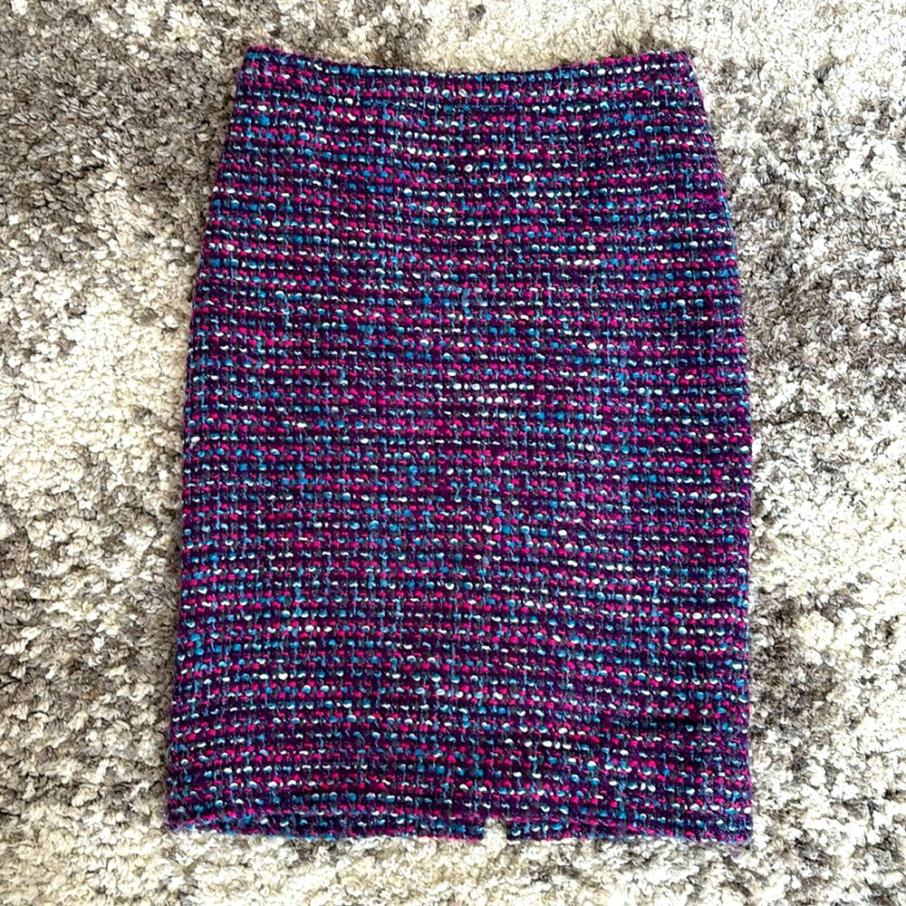 J Crew number 2 Tweed Pencil Skirt Size 0
